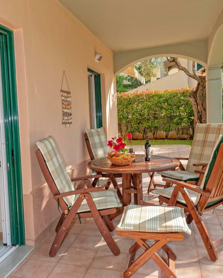 Villa Barbati Pietre Di Mare Extérieur photo