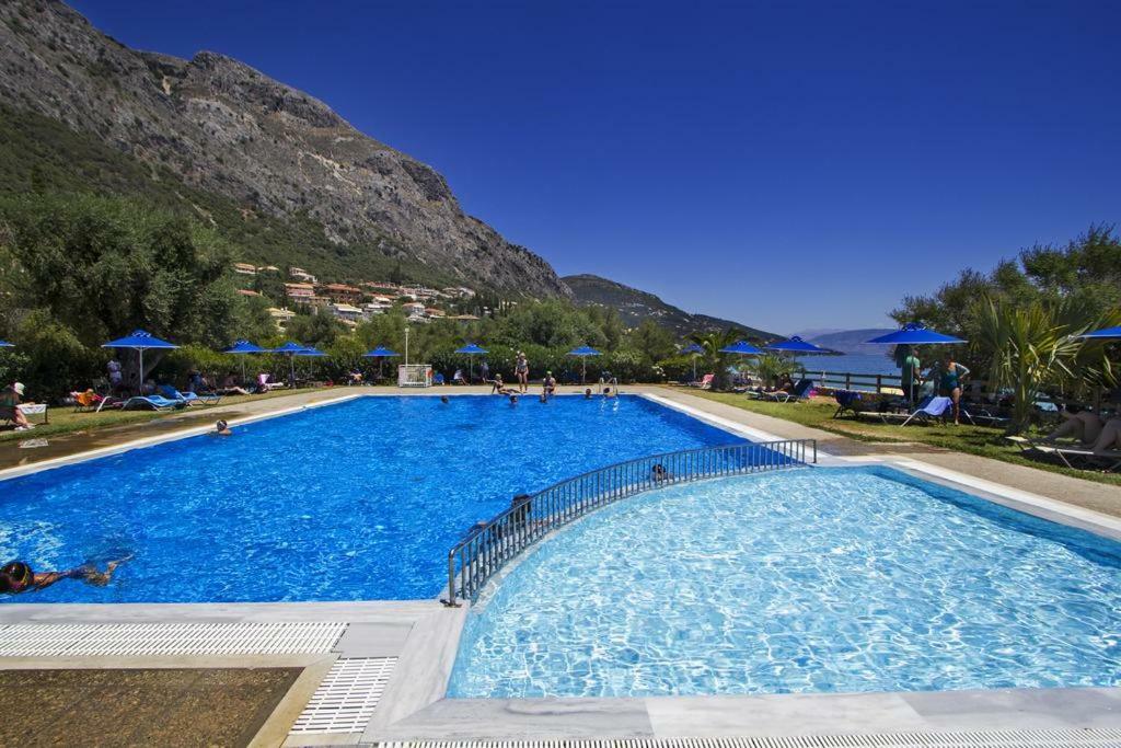 Villa Barbati Pietre Di Mare Extérieur photo